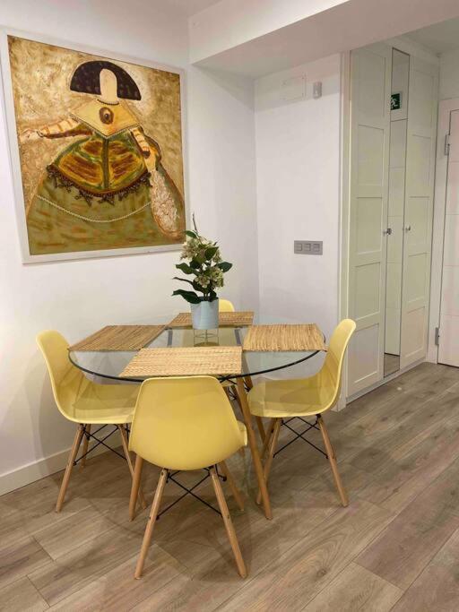 Apartamento A 100Metros De La Playa De San Lorenzo Gijón Eksteriør bilde